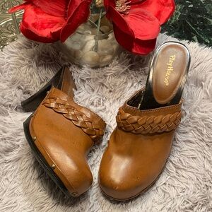 🌹VINTAGE Play House “ANNE” Brown Leather Clogs Women's Brown Clogs